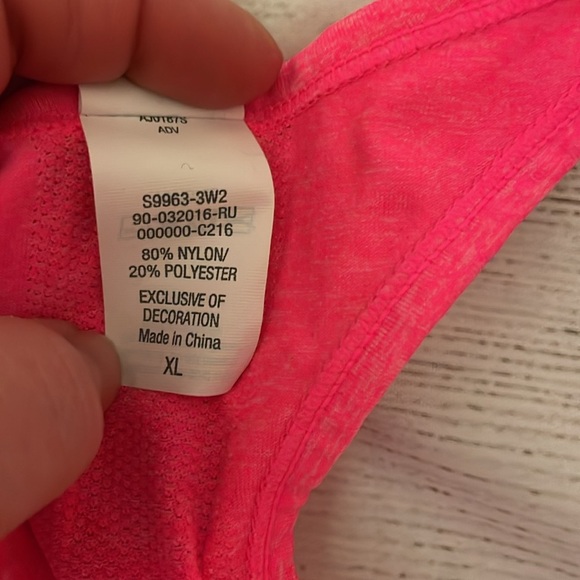 EUC Women’s C9 Neon Pink Workout Tank Top in XL - Picture 3 of 5